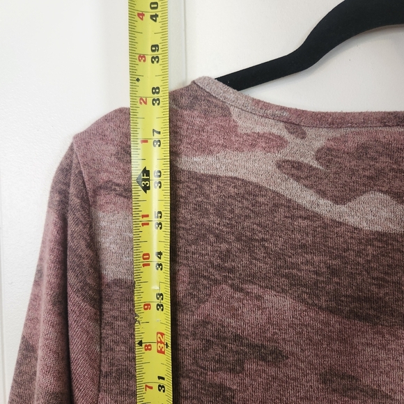 Penningtons Pink Camo 3/4 Sleeves Plush Dress Tunic Henley Size 0X XL Stretchy - Picture 9 of 10